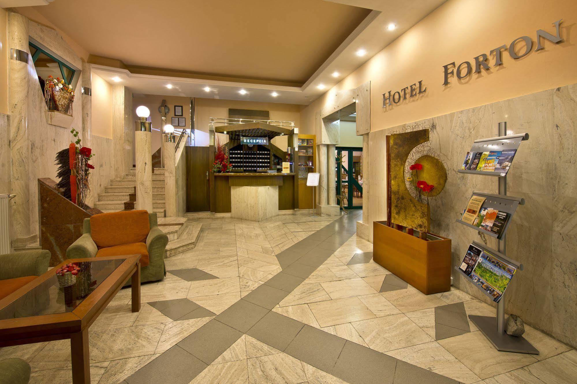 Hotel Forton Stará Lesná Zewnętrze zdjęcie